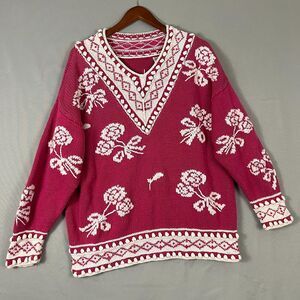 Vintage Express Women's Hand Knit Pink White Floral Bouquet Chunky Sweater MED/2